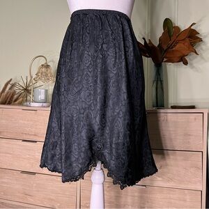 Black Lace Embroidered Hem Floral Satin Slip Elastic Knee-Length Midi Skirt S/M